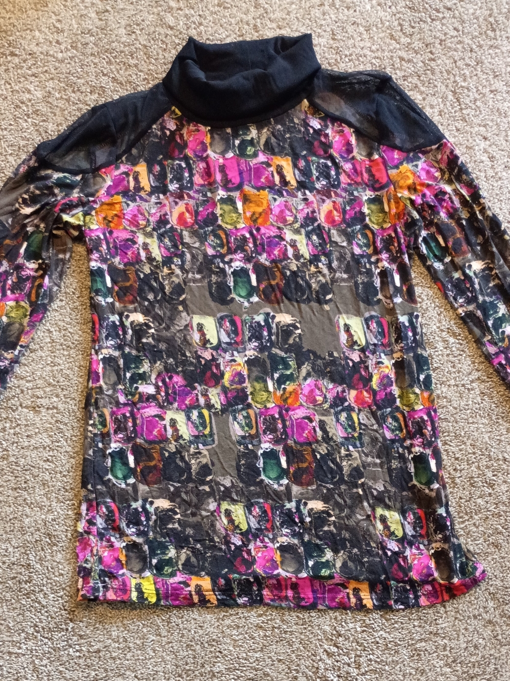 Lynn Ritchie Shirt. Size M.